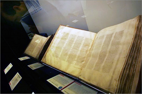 Codex-Sinaiticus.jpg